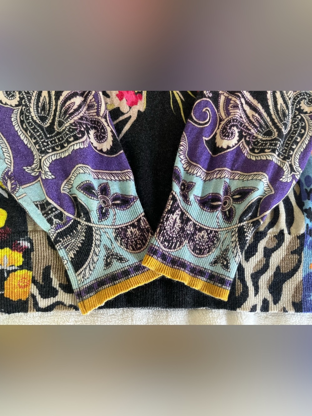 Etro Multicolor Floral Paisley V‑Neck Knit Top - Made in Italy 🇮🇹 - Picture 7 of 7